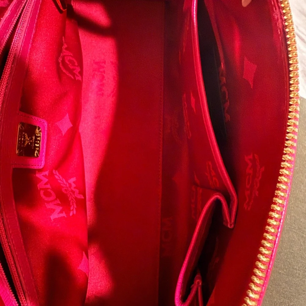 MCM Hot Pink Leather Dome Satchel with Matching Wallet - Picture 16 of 16